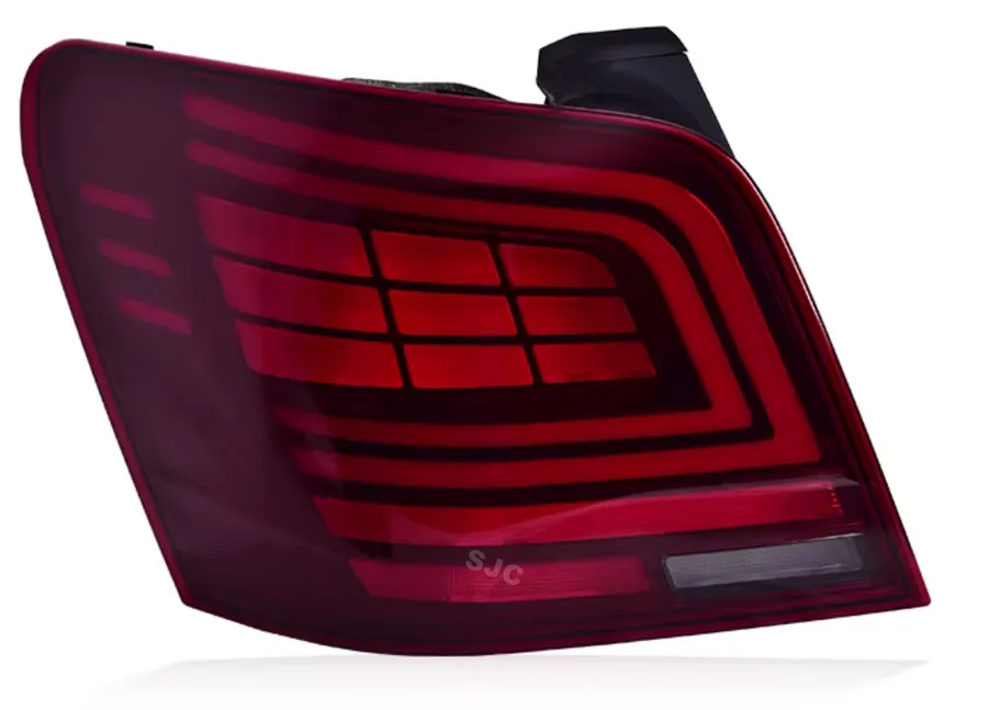 Mercedes-Benz X204 Tail Light Assembly 2017-2015 (SJC)